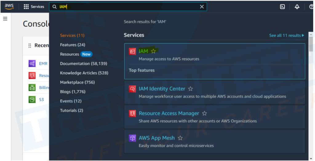 IAM (Identity and Access Management)
